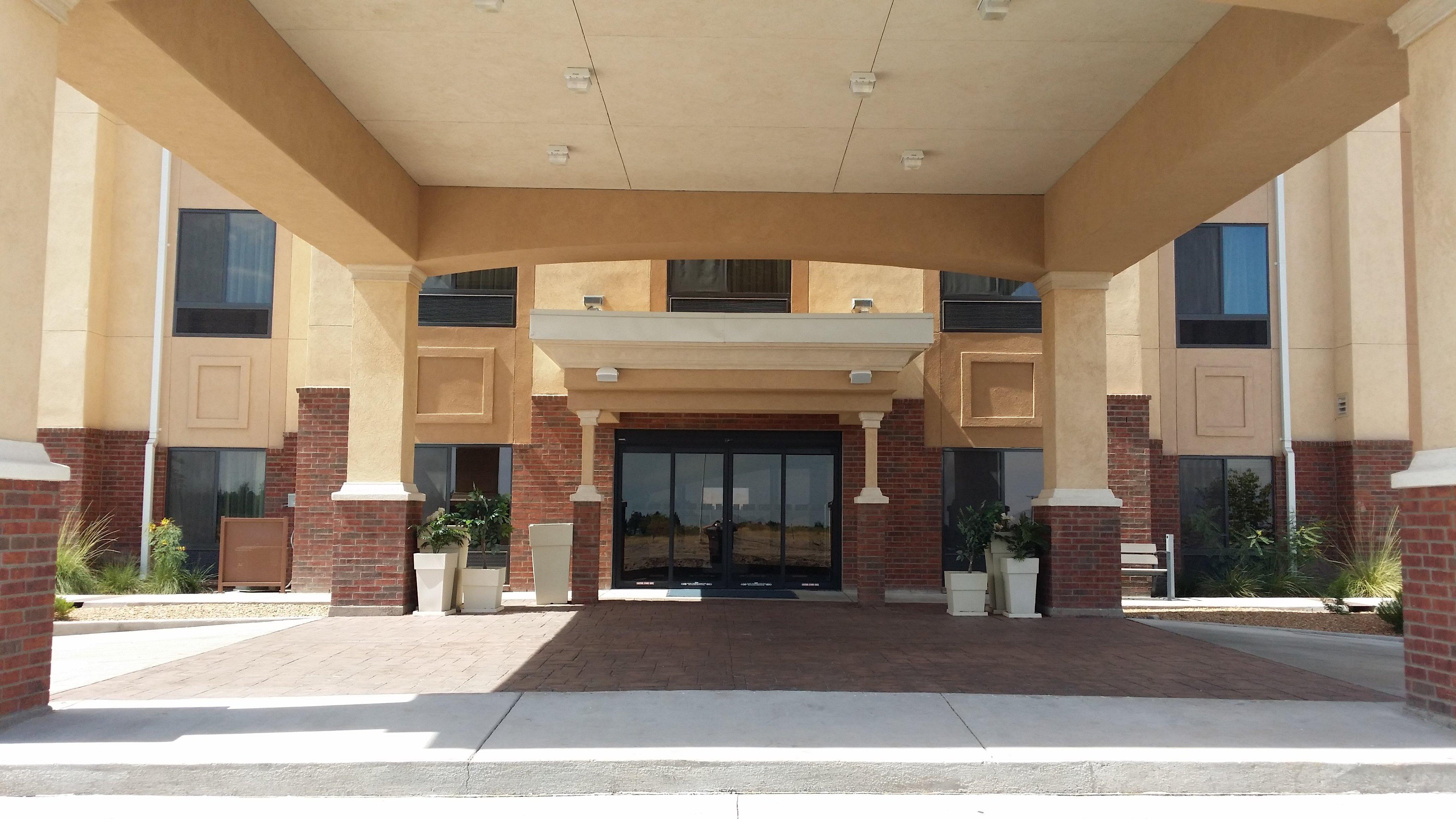 Holiday Inn Express & Suites Deming Mimbres Valley By Ihg Exterior photo